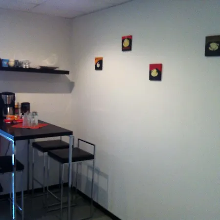 ゲストハウス Thomas 2*